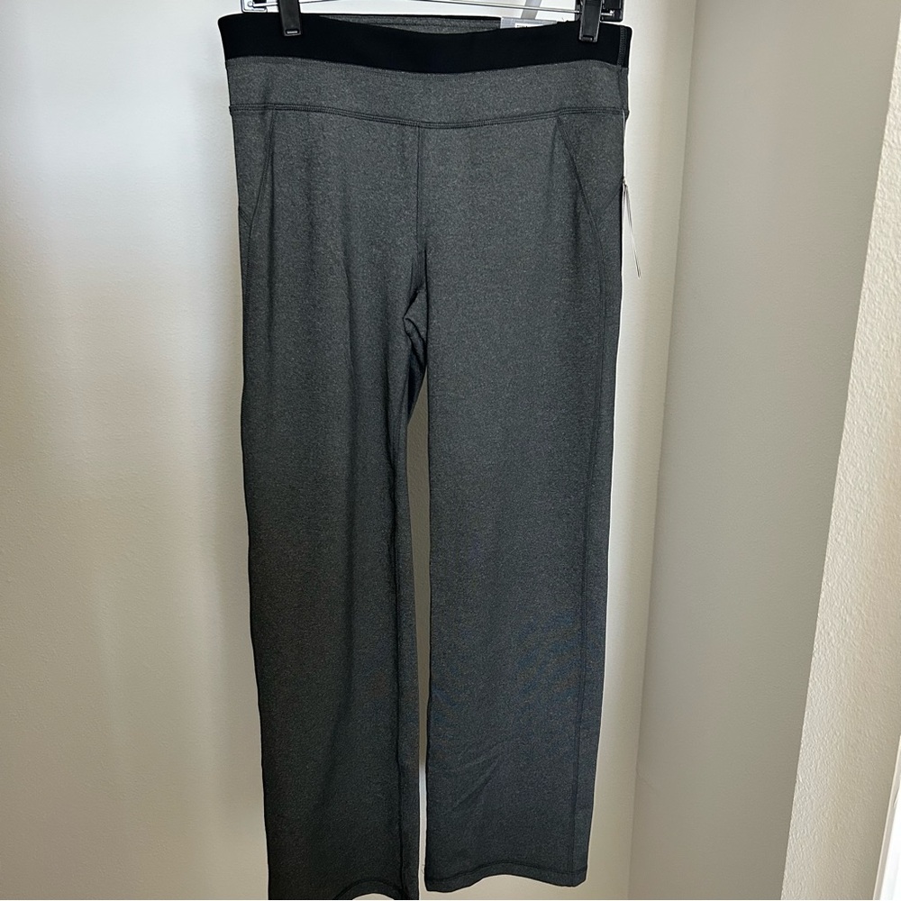 NWT Tek Gear Women's Charcoal Bootcut Mid Rise Shapewear Pants Size L Short